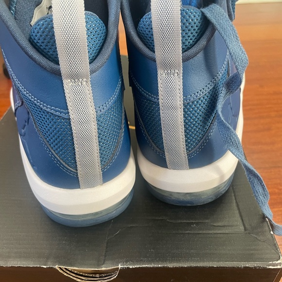 Av Nike Jordan Air Imminent 705077-403 - Picture 7 of 9